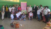 El director de AECID y el embajador de España en República Dominicana, visitan el trabajo de InteRed en el país, en prevención de violencias de género.